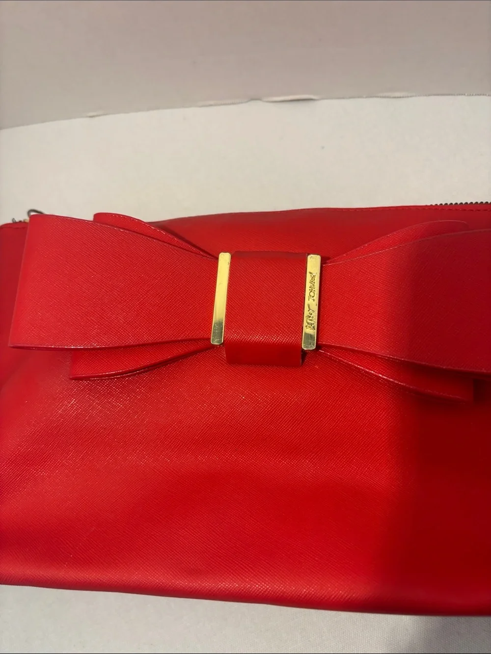 Betsy Johnson Red Bow Accent Women's Large Clutch Bag. - Picture 2 of 8